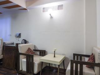 Ashirwad Hotel And Spa Мусори Екстериор снимка