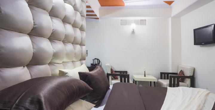 Ashirwad Hotel And Spa Мусори Екстериор снимка